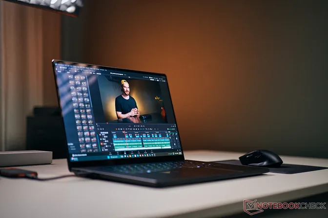 4K и до 1 600 нит. | Asus ProArt P16 Preview - теперь с ноутбуком RTX 5090 и Lumina Pro OLED