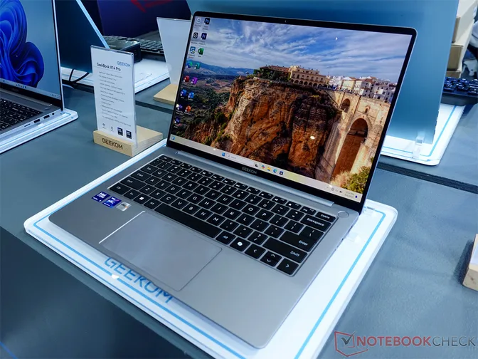 Geekom представляет первые ноутбуки с процессорами Intel Arrow Lake и легким дизайном