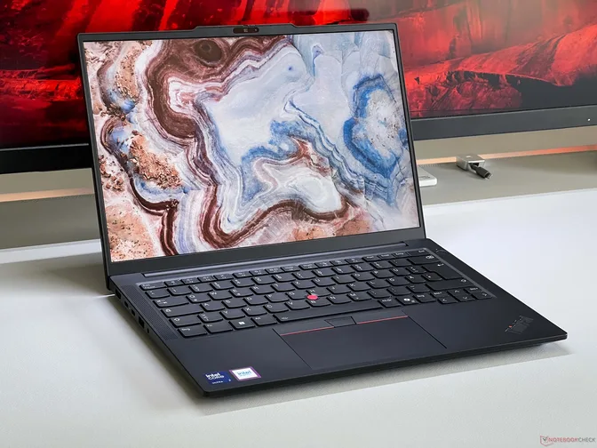 Lenovo наконец-то предлагает лучший дисплей с частотой 120 Гц для доступного ThinkPad E14