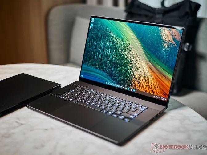 ProArt 16: Asus обновляет Apple конкурента MacBook Pro 16 в новых вариантах Nvidia GeForce RTX 5070 Ti, RTX 5080 и RTX 5090 с до 64 ГБ ОЗУ