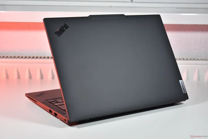 Процессор Ryzen 9 делает этот Lenovo ThinkPad особенным: Компактная мобильная рабочая станция предлагает самую высокую производительность процессора среди всех 14-дюймовых ноутбуков ThinkPad